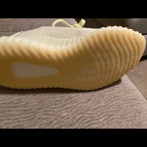 Yeezy Boost 350 V2 Butter Men Size 8 main image 7